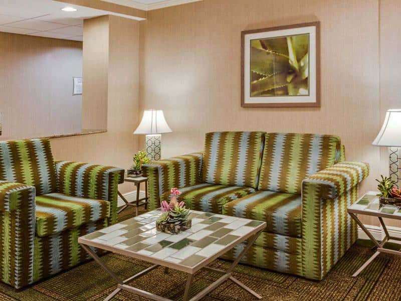 La Quinta By Wyndham Naples East Hotel Golden Gate Interior foto